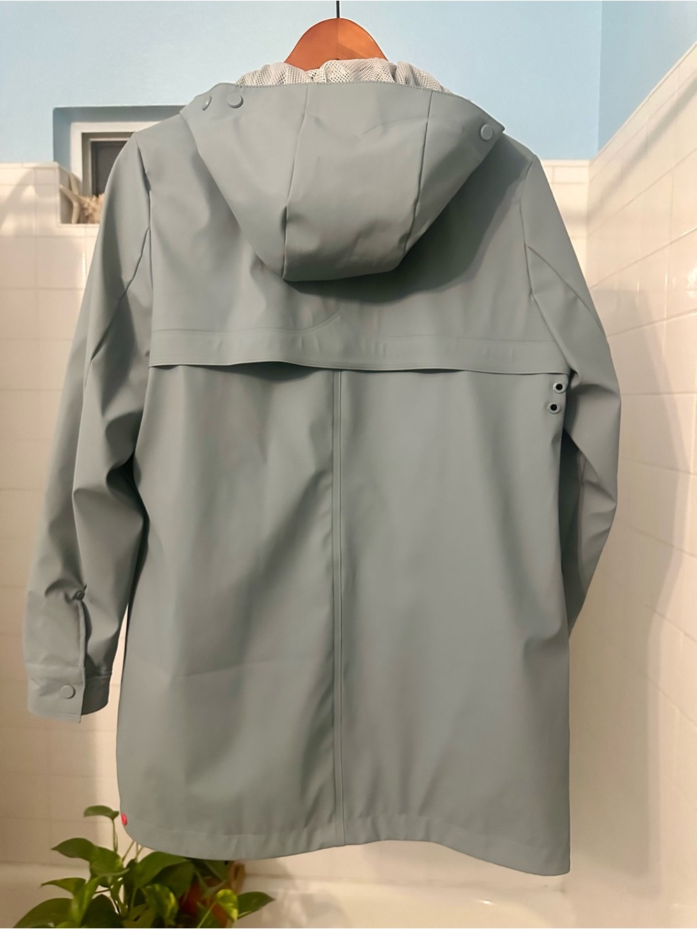 Hunter Women's Waterproof Hooded Raincoat - Picture 2 of 4